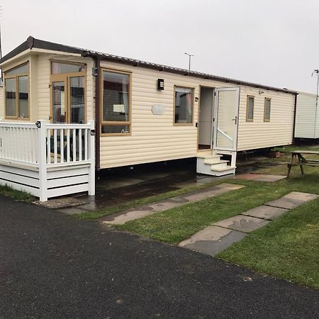 Two X 8 Berth Static Caravan On Lyons Robin Hood Rhyl North Wales Meliden Kültér fotó