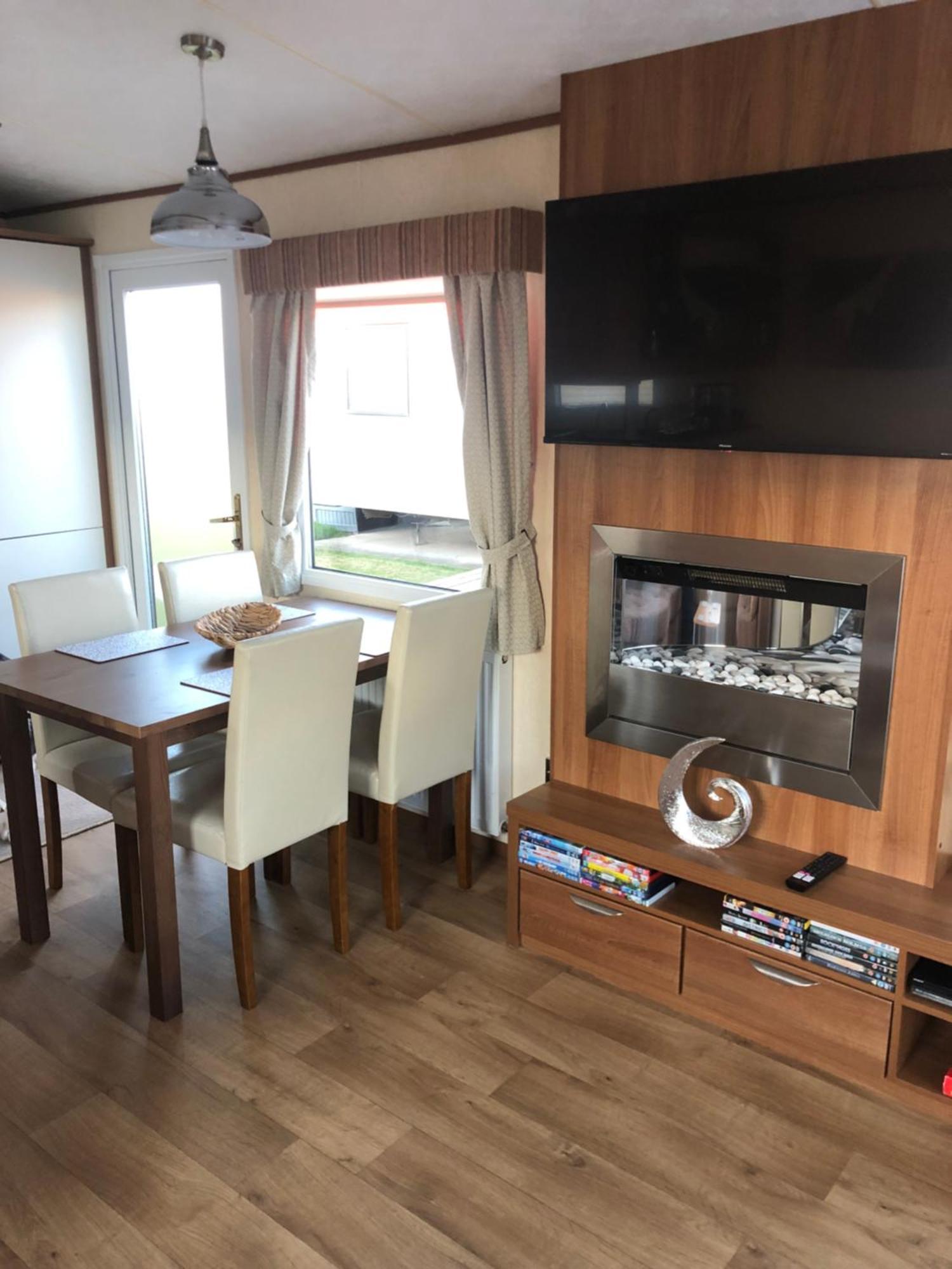 Two X 8 Berth Static Caravan On Lyons Robin Hood Rhyl North Wales Meliden Kültér fotó