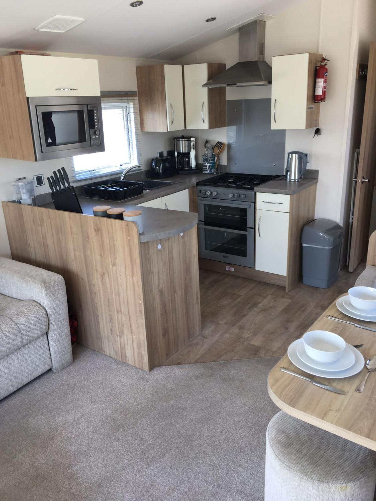 Two X 8 Berth Static Caravan On Lyons Robin Hood Rhyl North Wales Meliden Kültér fotó